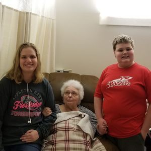 Meet your Posher, Brianna